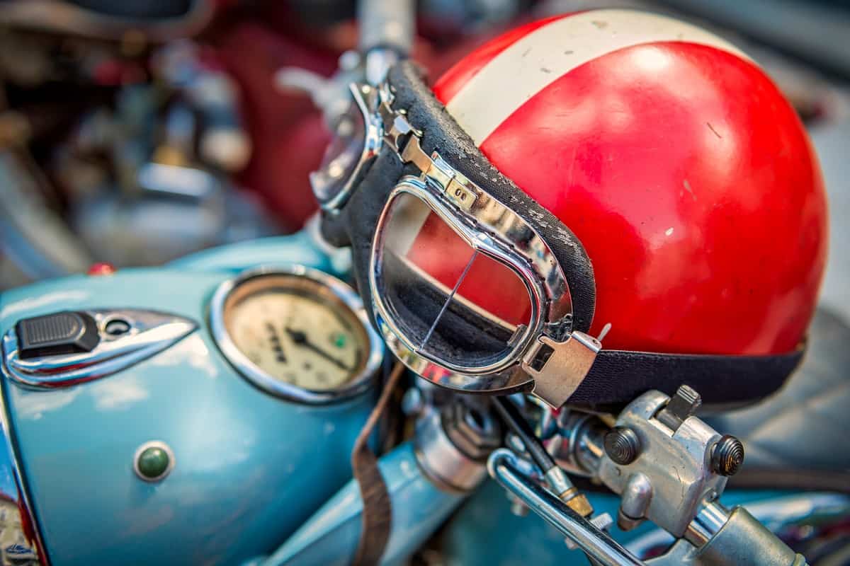 Worst Motorcycle Helmet Brands to Avoid