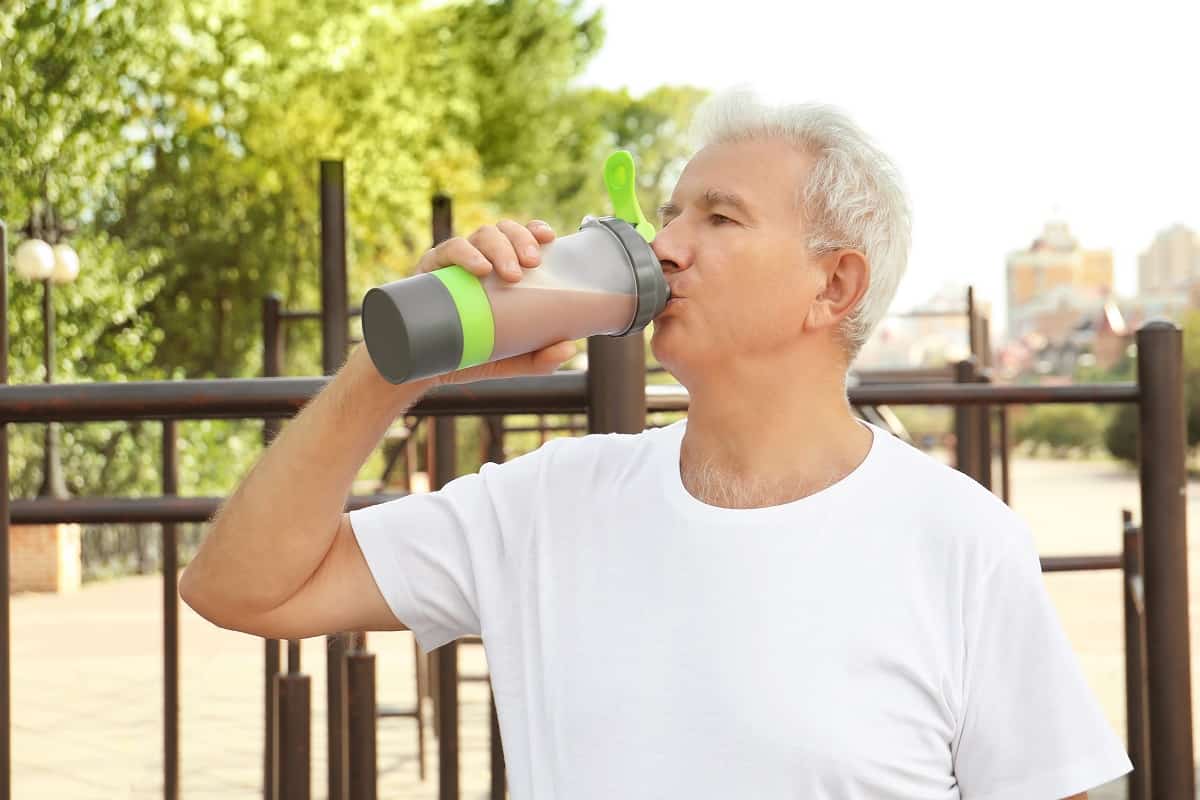 Best Nutritional Drinks For Seniors