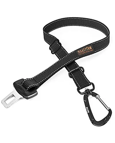 Mighty Paw dog seat belt with aviation aluminum carabiner